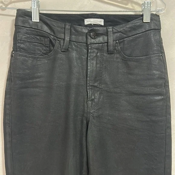 GOOD AMERICAN Good Classic Coated Straight Leg Jeans Size 4/27 - Picture 4 of 9